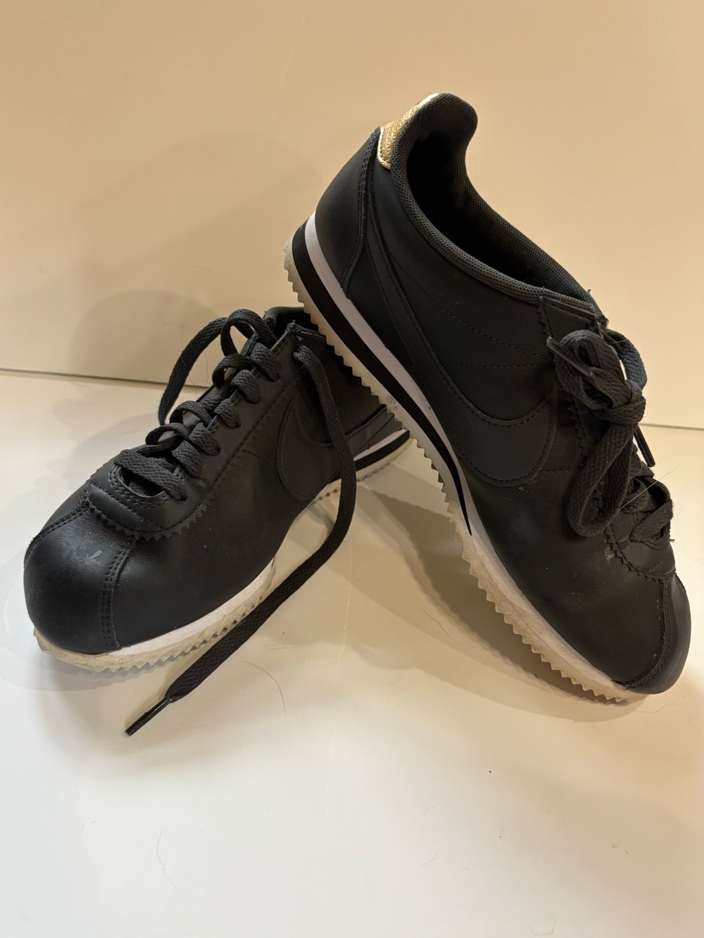 Nike Women’s Classic Cortez  Black w Gold Heel Low Top Sneaker